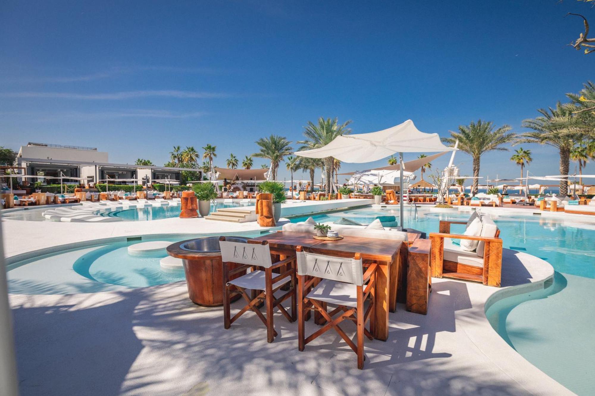 Nikki Beach Resort&Spa Dubai Bagian luar foto The Cove Beach Club