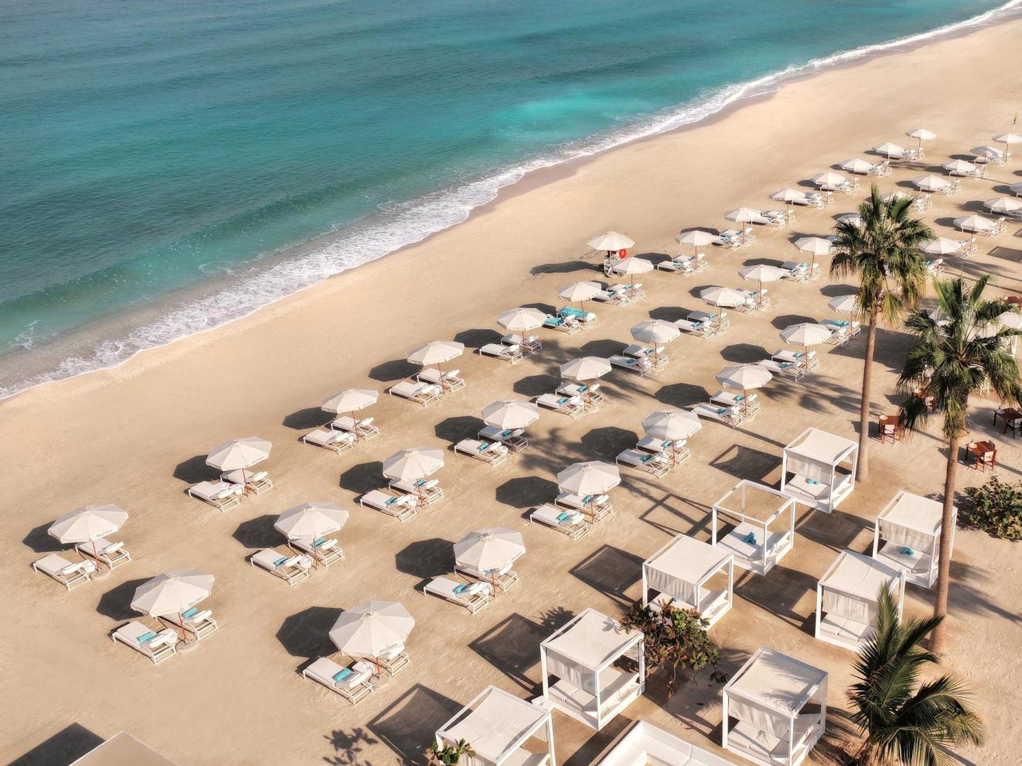 Nikki Beach Resort&Spa Dubai Bagian luar foto The beach at the Atlantis Paradise Island