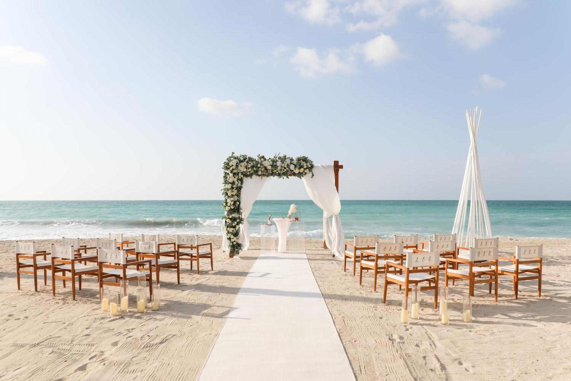 Nikki Beach Resort&Spa Dubai Bagian luar foto Beach wedding