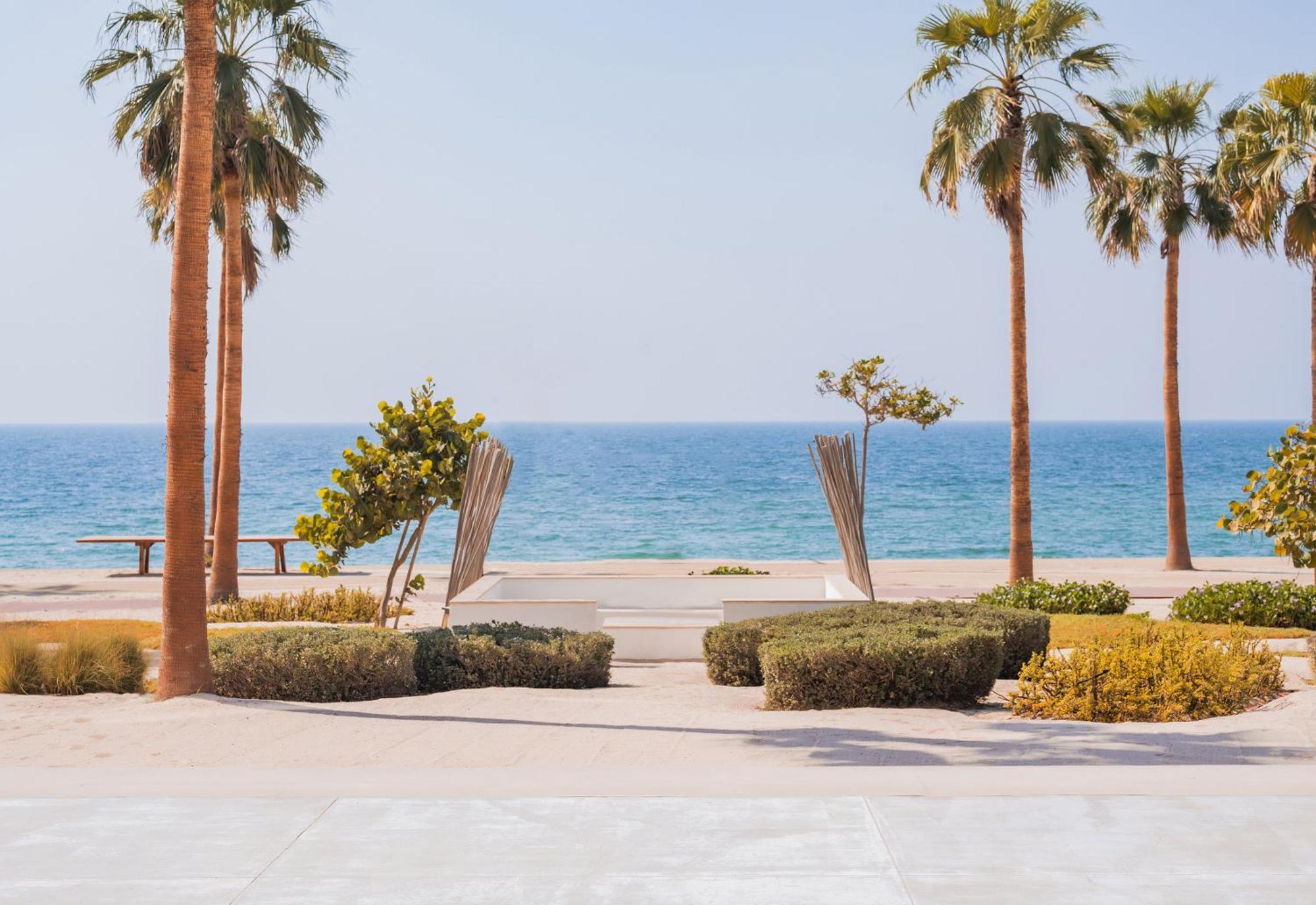 Nikki Beach Resort&Spa Dubai Bagian luar foto The beach at Al Qasr Al Watania